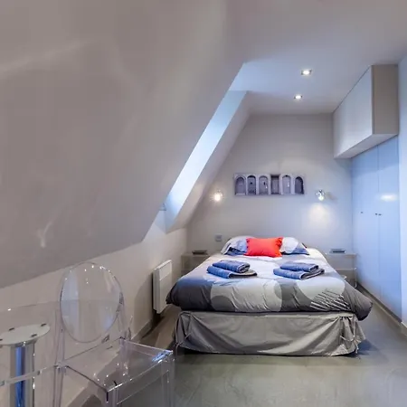 Appartamento With Parking On Place De Morny Deauville