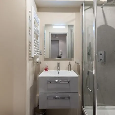 Apartment With Parking On Place De Morny