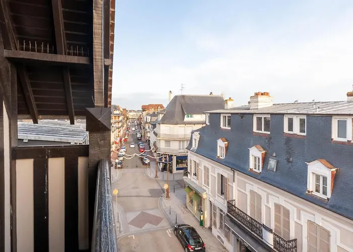 With Parking On Place De Morny Apartment *