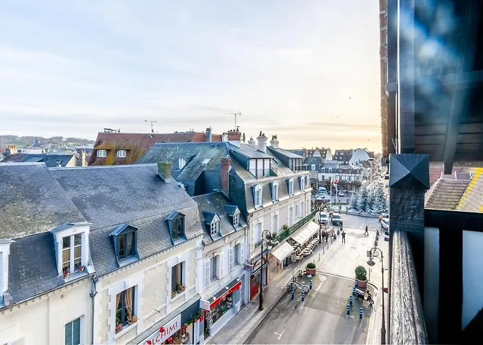 With Parking On Place De Morny Deauville